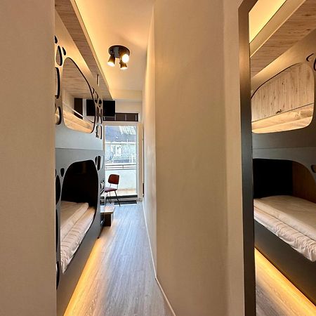 สมาร์ทตี้ โคโลญ โดม โฮเทล - บอร์ดดิ้งเฮาส์ Hotel ภายนอก รูปภาพ